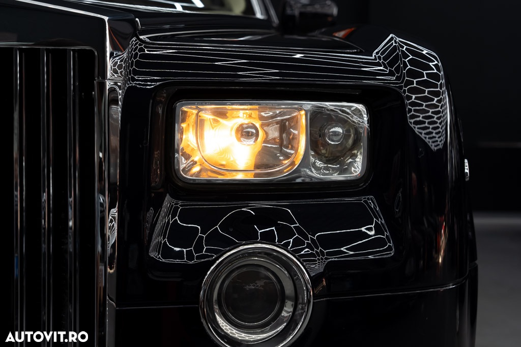 Rolls-Royce Phantom Standard - 6