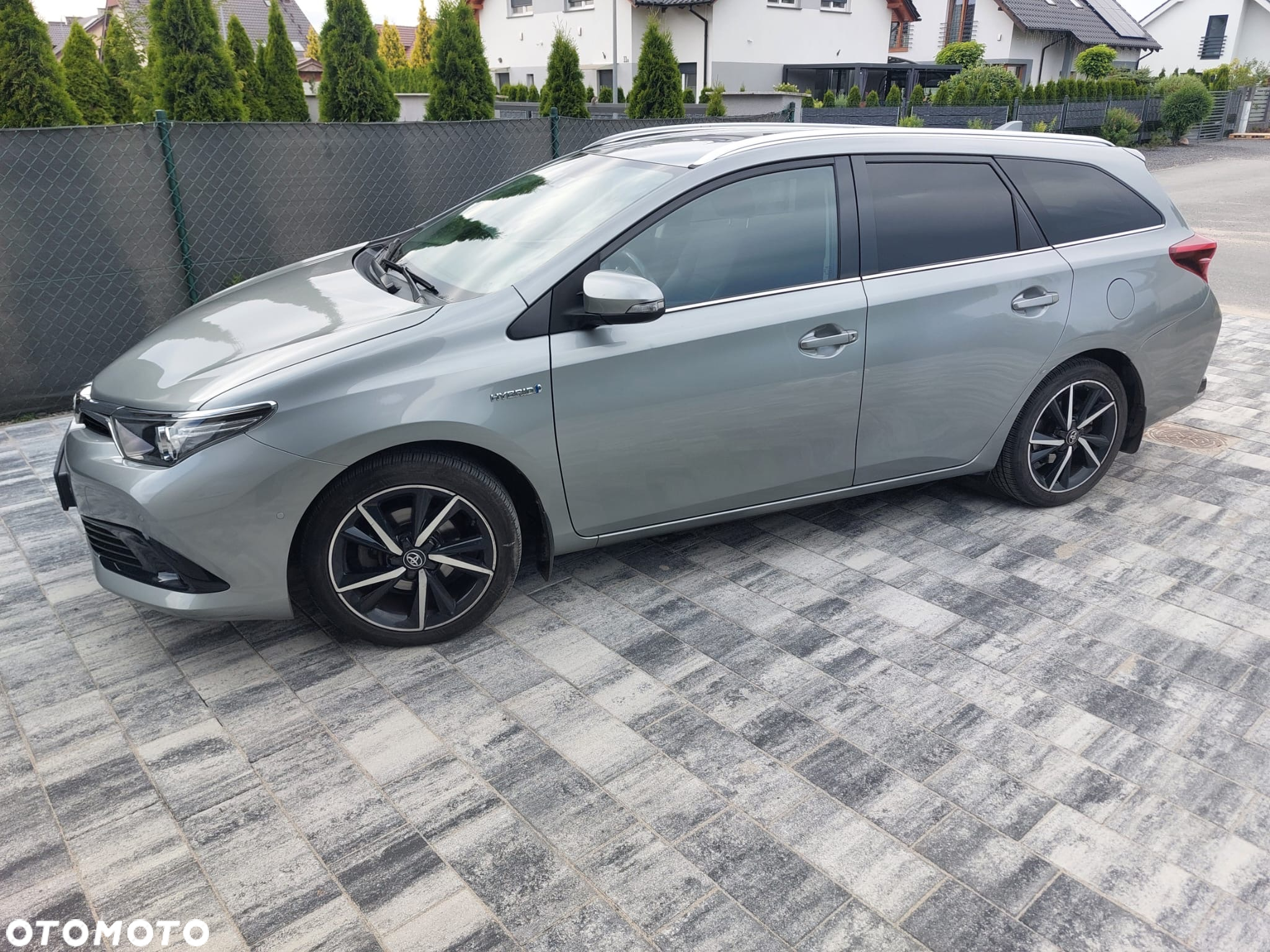Toyota Auris 1.8 VVT-i Hybrid Automatik Edition - 6
