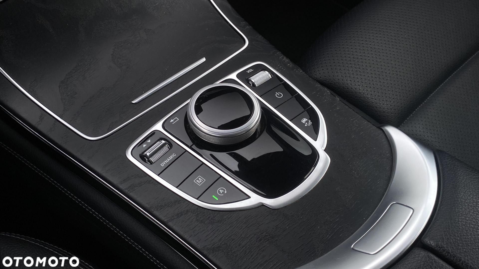 Mercedes-Benz GLC - 14