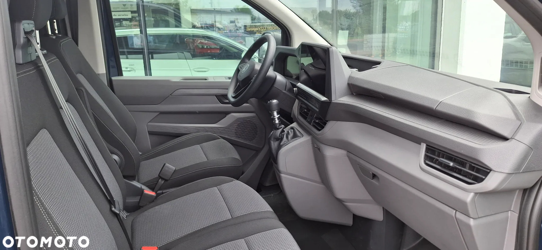 Volkswagen Transporter - 11