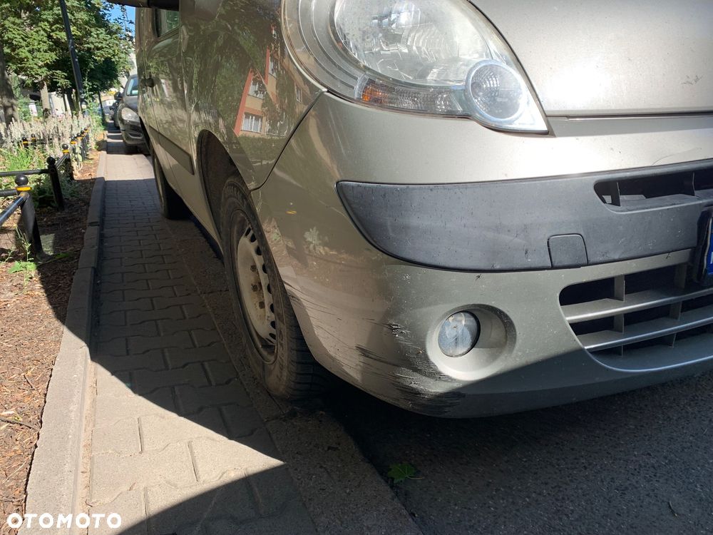 Renault Kangoo 1.6 8V Oasis - 7