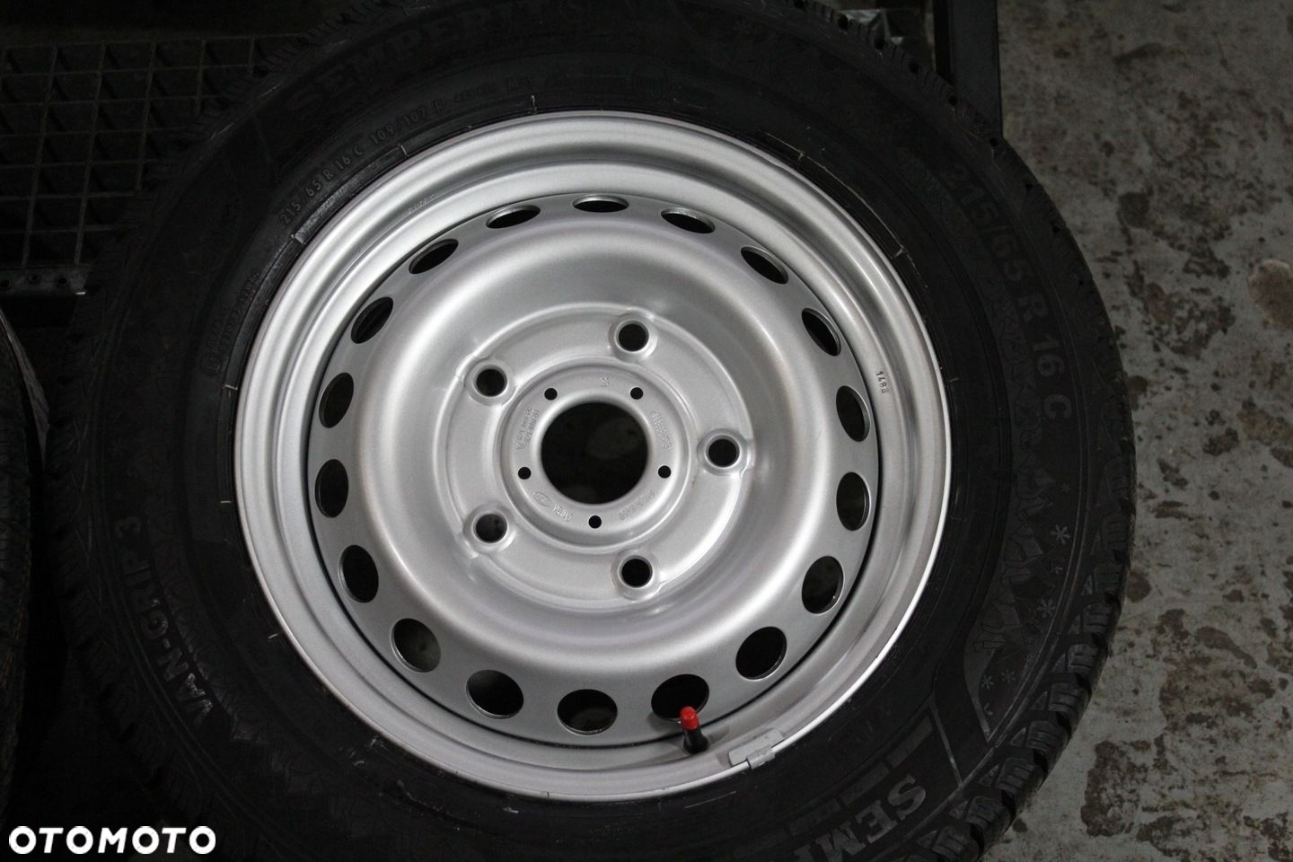 ORYG FORD TRANSIT CUSTOM 16cali 5x160 ET60 6,5J TPMS - 1