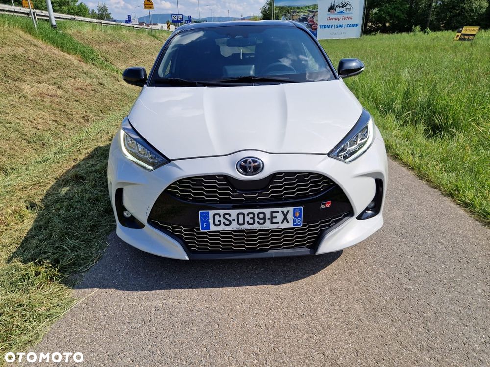 Toyota Yaris - 6