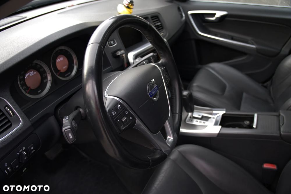Volvo S60 T6 AWD Summum - 13