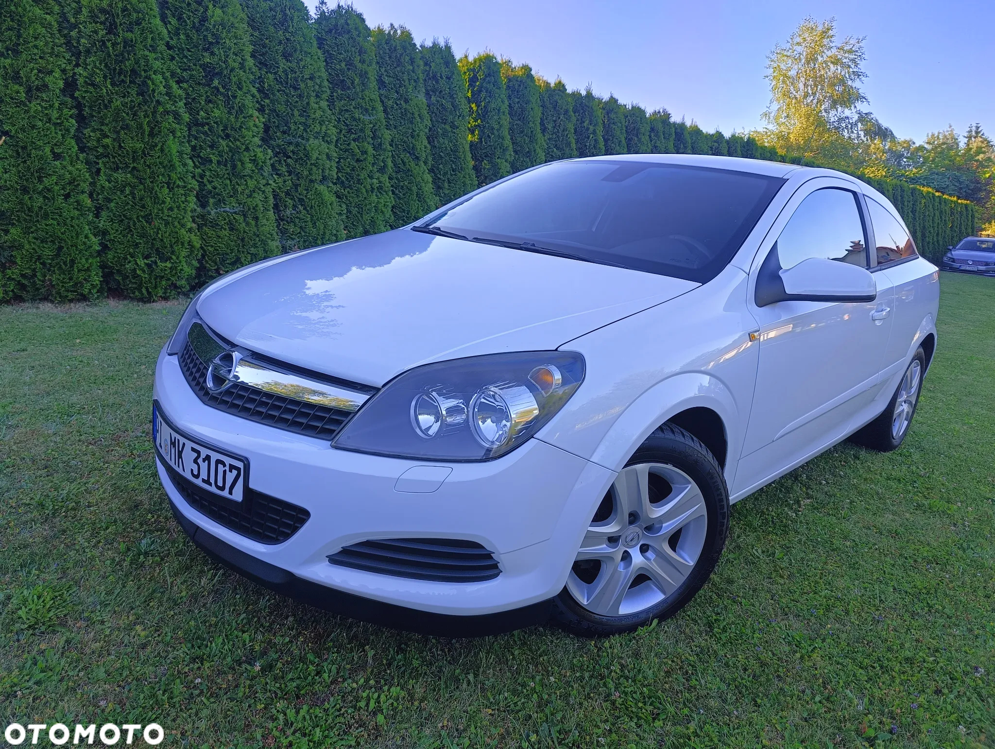 Opel Astra GTC 1.6 Easytronic Edition - 2