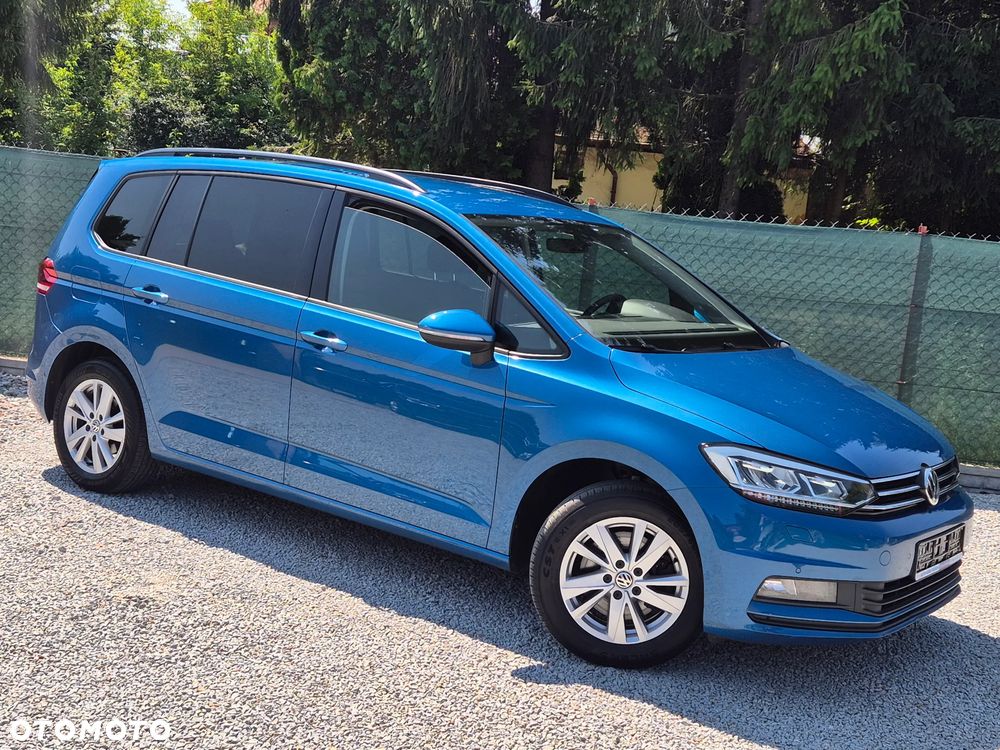 Volkswagen Touran 2.0 TDI SCR Comfortline - 11