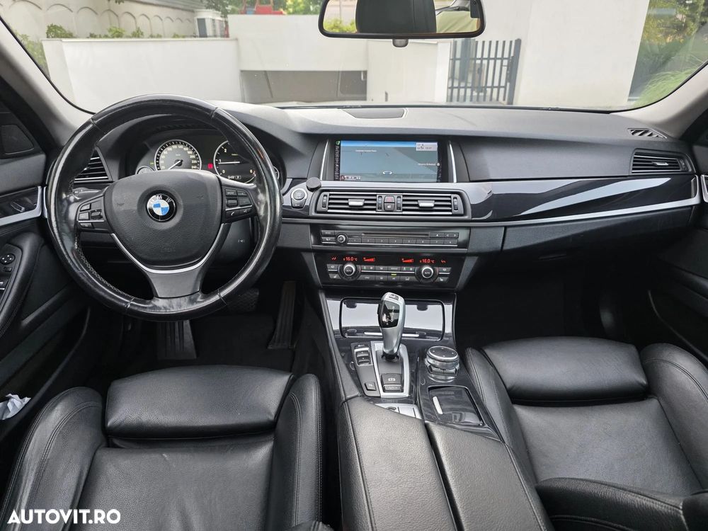 BMW Seria 5 520d AT - 4