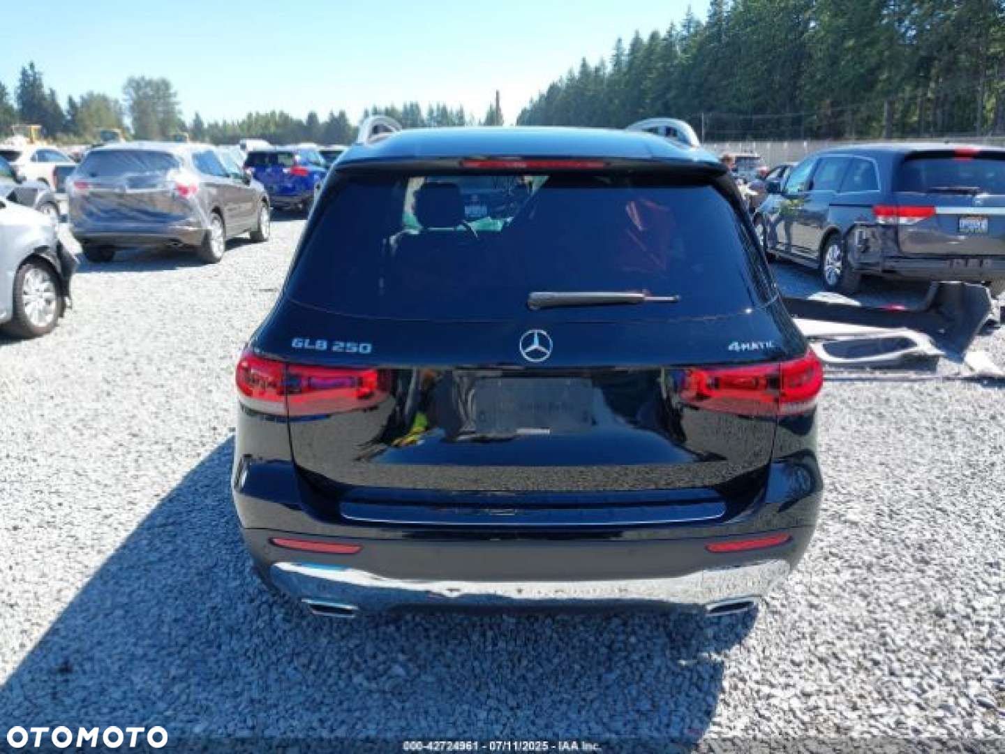 Mercedes-Benz GLB - 5