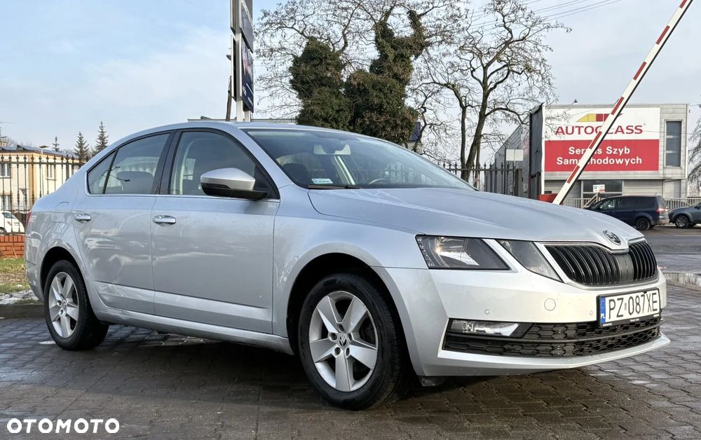 Skoda Octavia 1.5 TSI ACT Business - 3