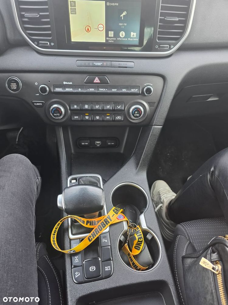 Kia Sportage 1.6 CRDI AWD DCT PLATINUM - 17