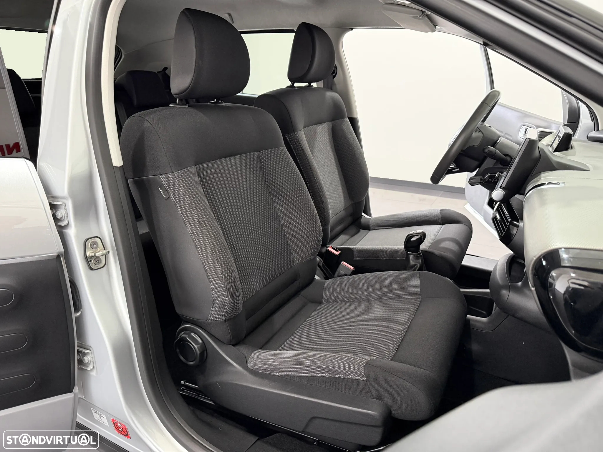 Citroën C4 Cactus 1.2 PureTech Shine - 31
