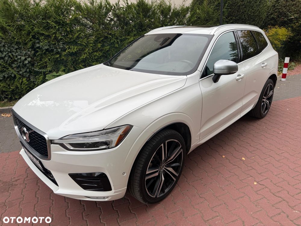 Volvo XC 60 T5 AWD R-Design - 4
