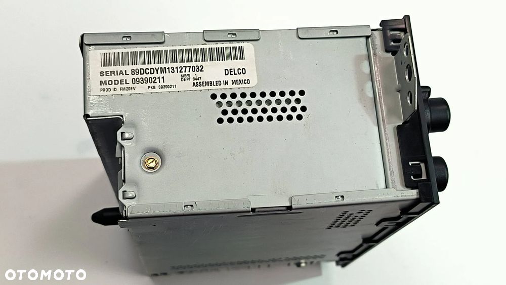 Radio panel 09390211 DELCO Chevrolet Corvette C5 Coupe 2003r. Z06 Benzyna 5,7 B - 5