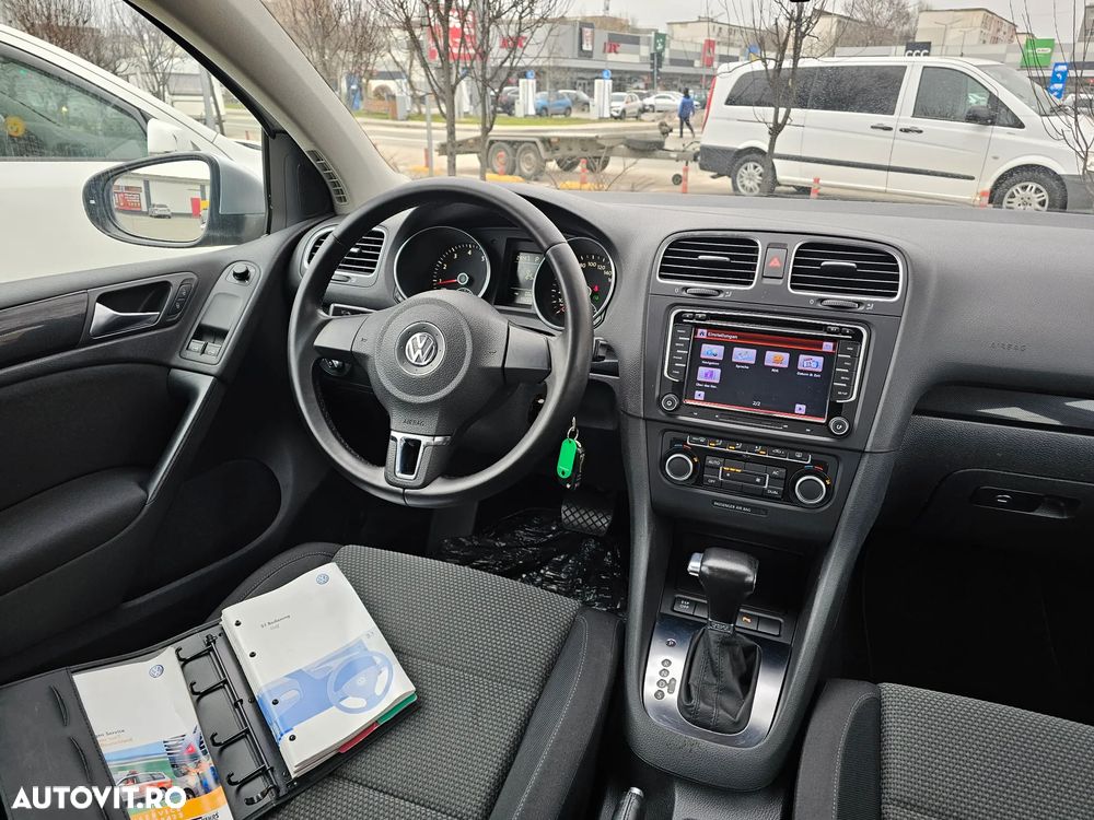 Volkswagen Golf 1.6 DSG Team - 30