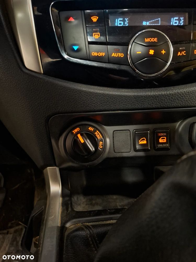 Nissan Navara - 12