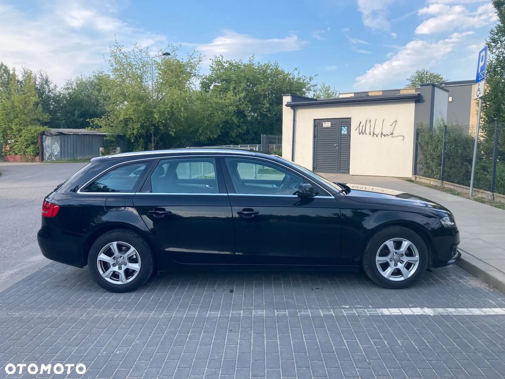 Audi A4 Avant 2.0 TDI DPF Ambiente - 5
