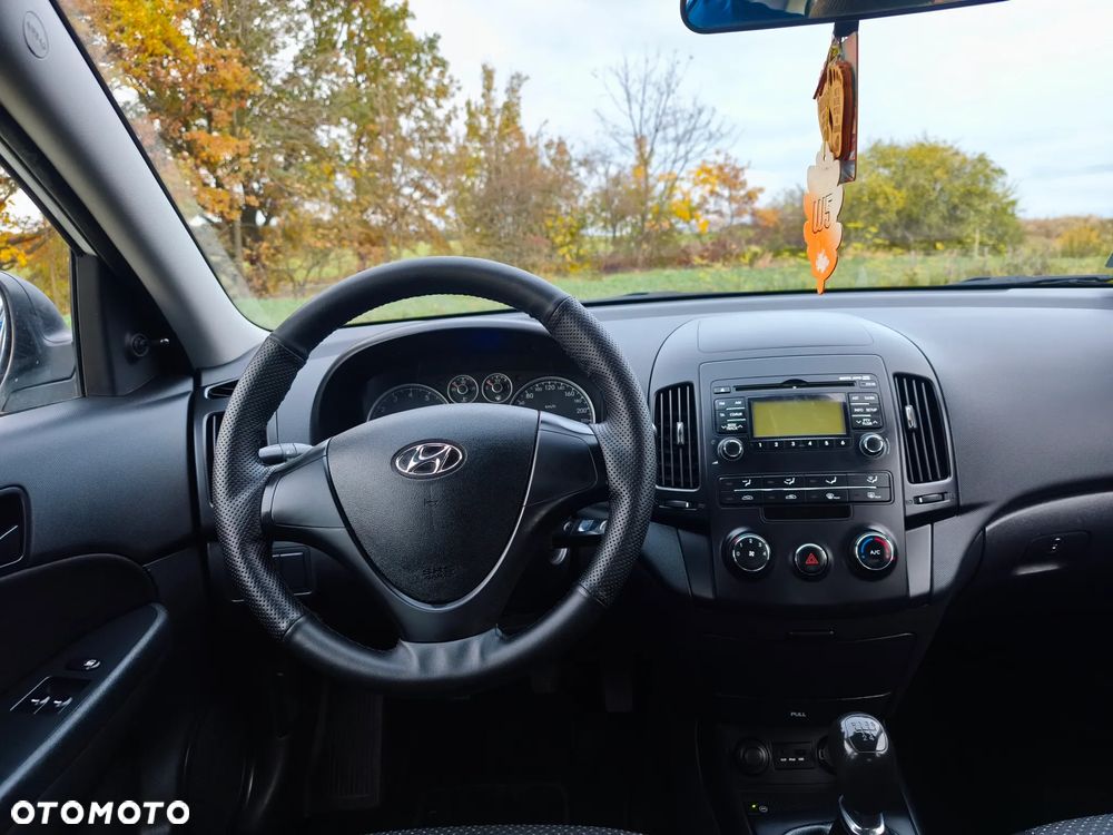 Hyundai i30 1.4 Base + EU5 - 8