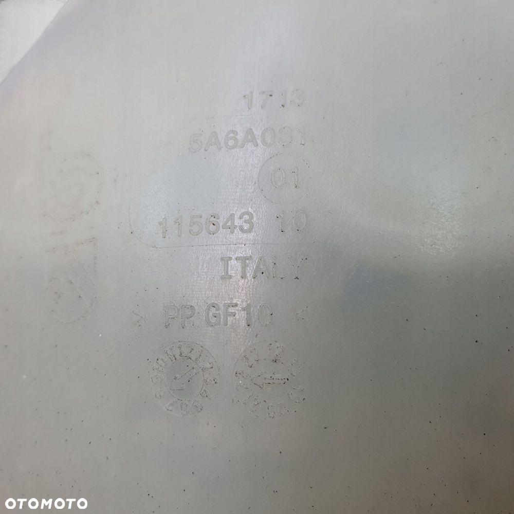 ZBIORNICZEK WYRÓWNAWCZY PŁYNU CHŁOĄDZĄCEGO BMW X5 G05 X6 G06 3.0 D 5A6A031 - 2
