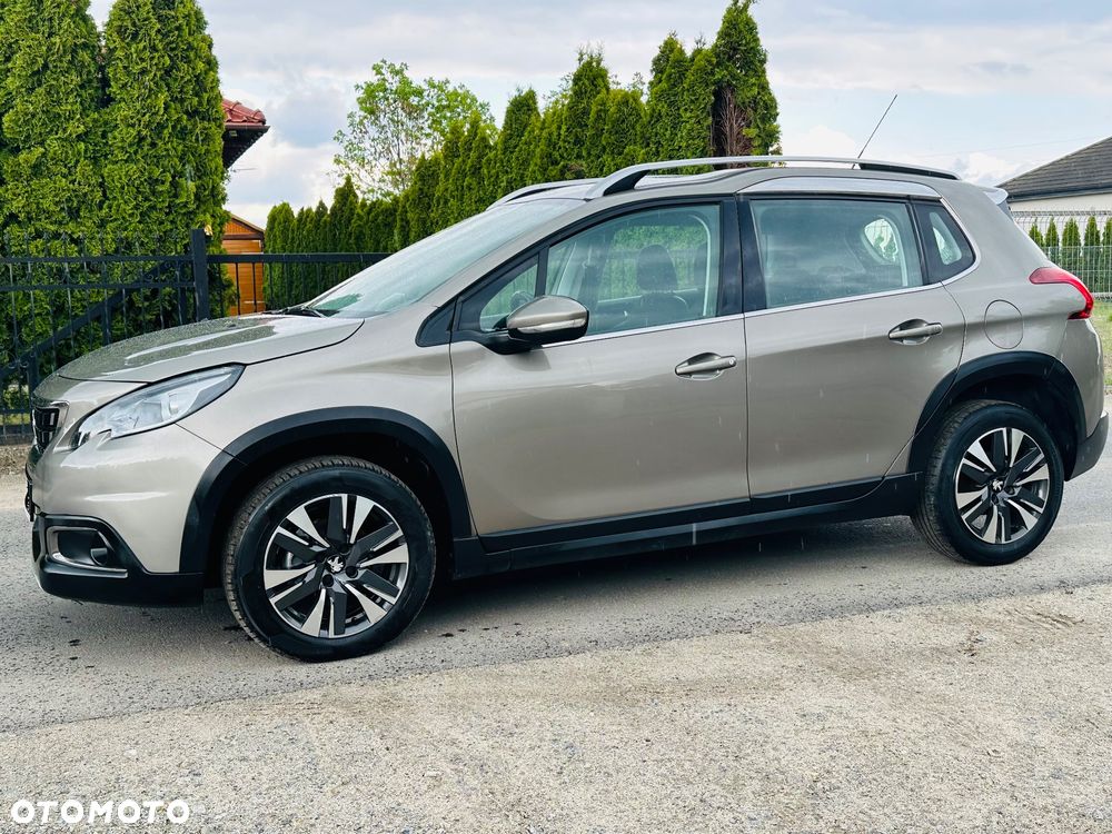 Peugeot 2008 BlueHDi 100 STOP & START Allure - 4