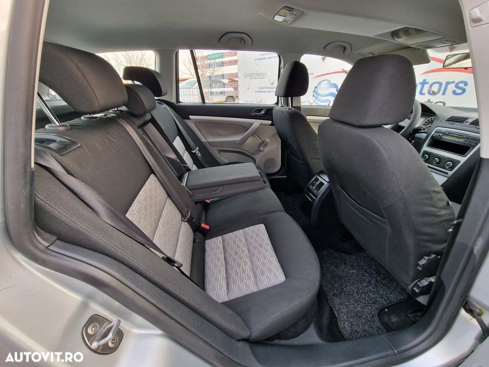 Skoda Octavia 1.9 TDI DPF Elegance - 4