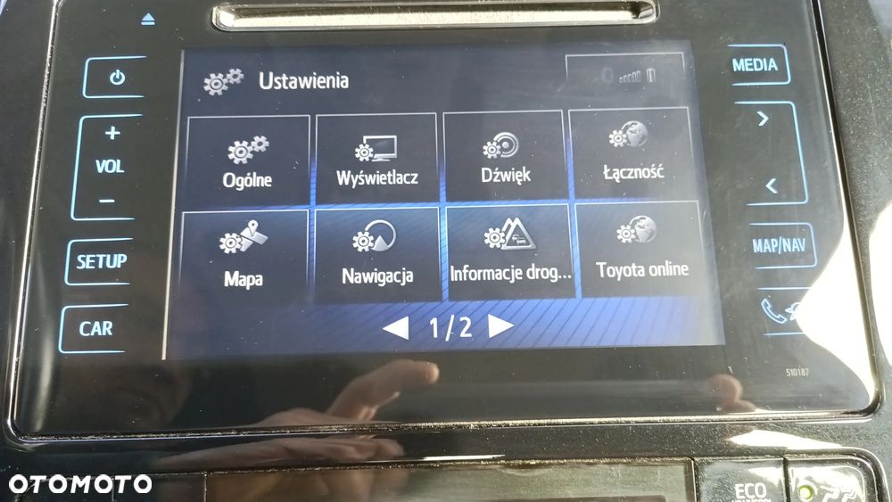 Toyota Prius - 40