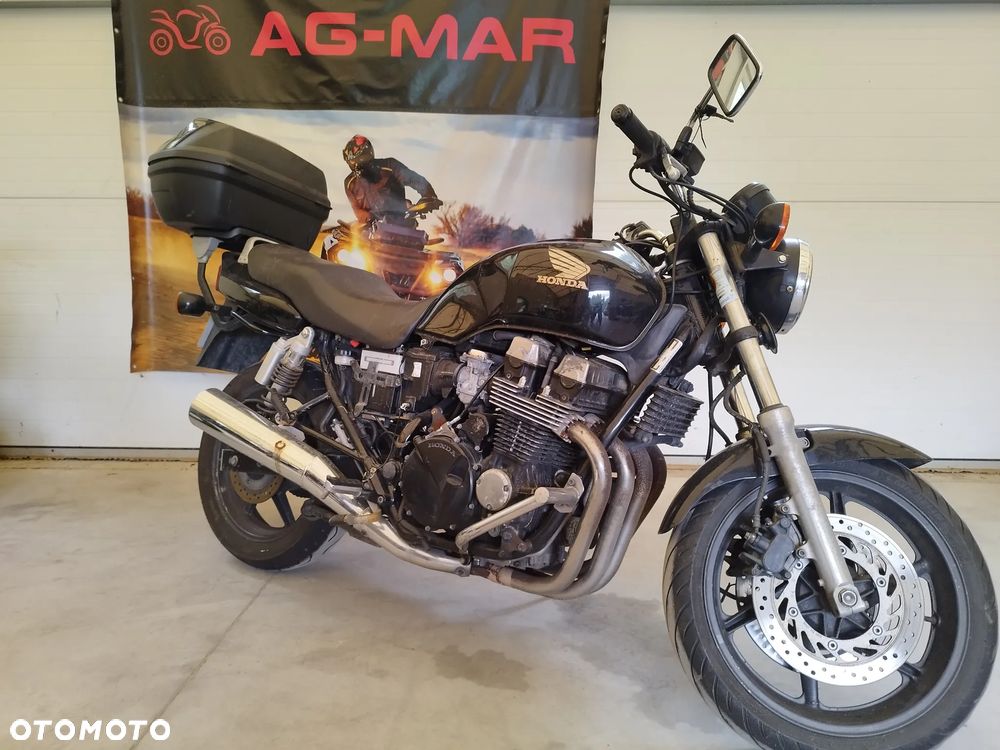 Honda CB - 3