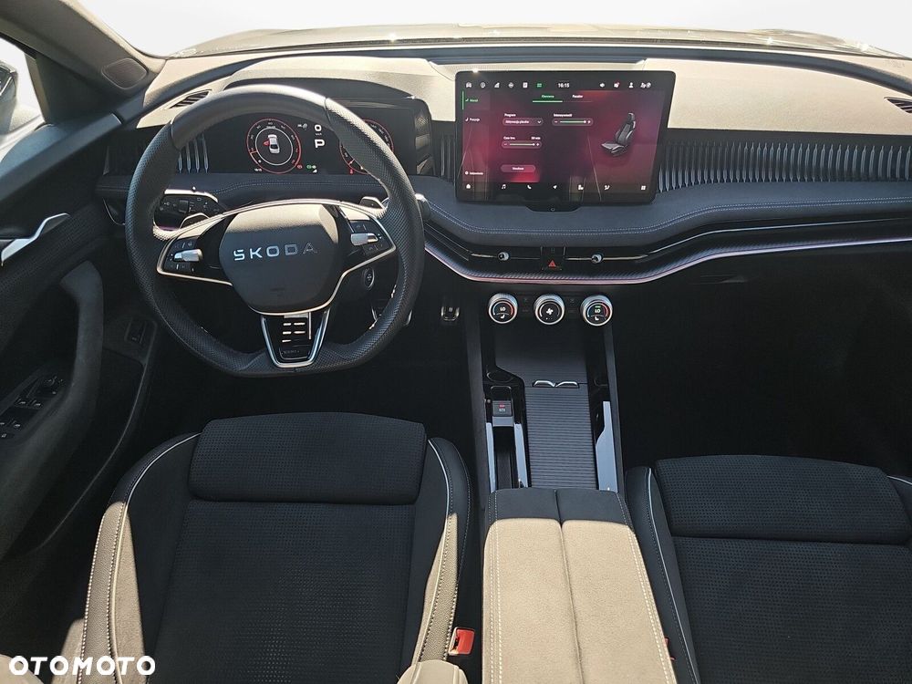 Skoda Superb 2.0 TSI Sportline DSG - 8