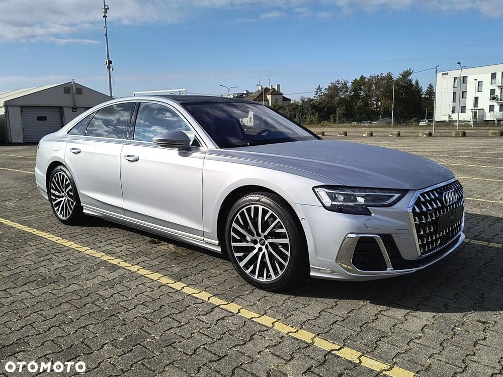 Audi A8 - 3