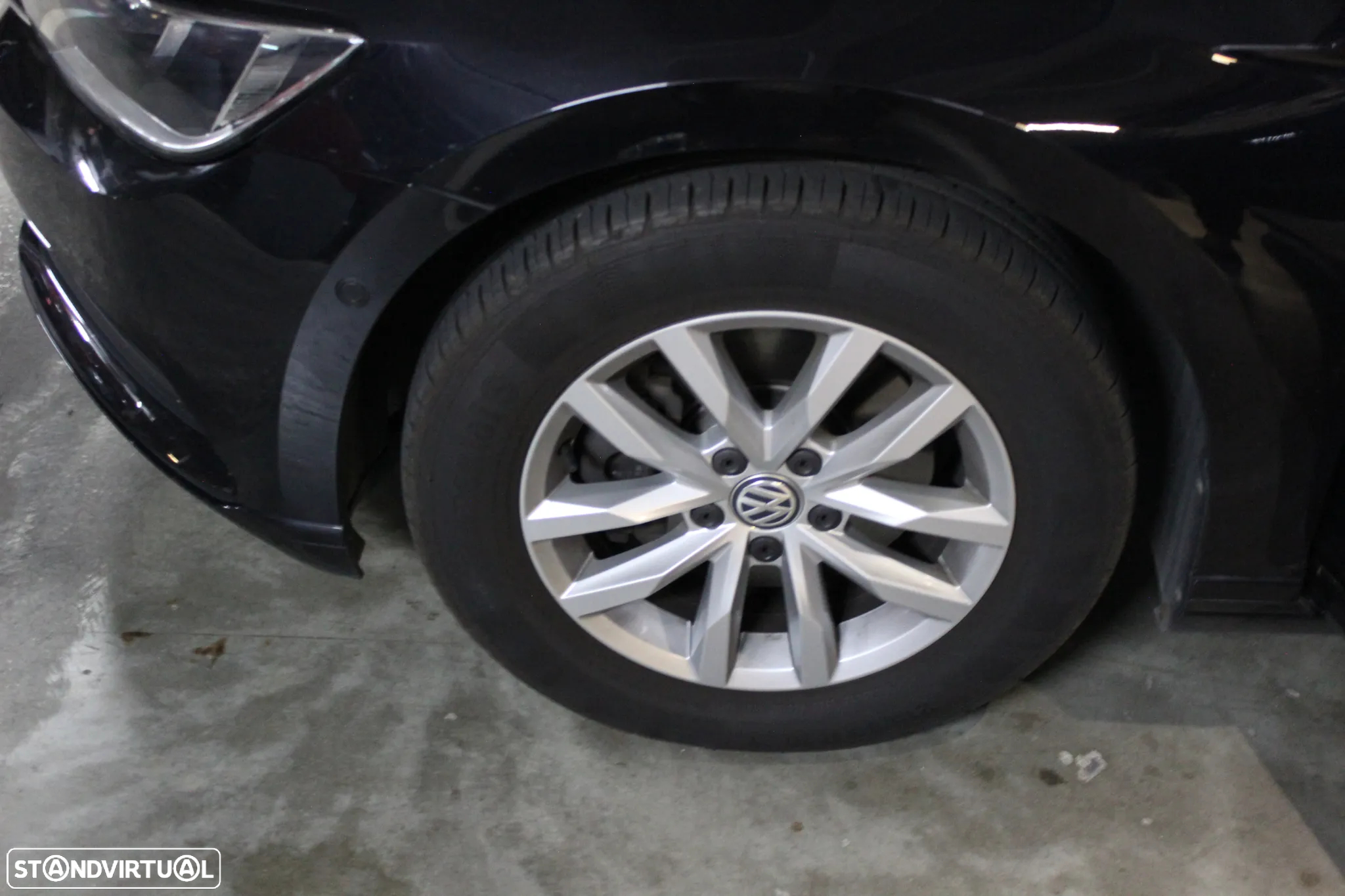 VW Passat Variant 1.6 TDI Confortline DSG - 3
