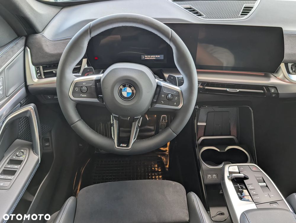 BMW X1 sDrive20i mHEV - 17