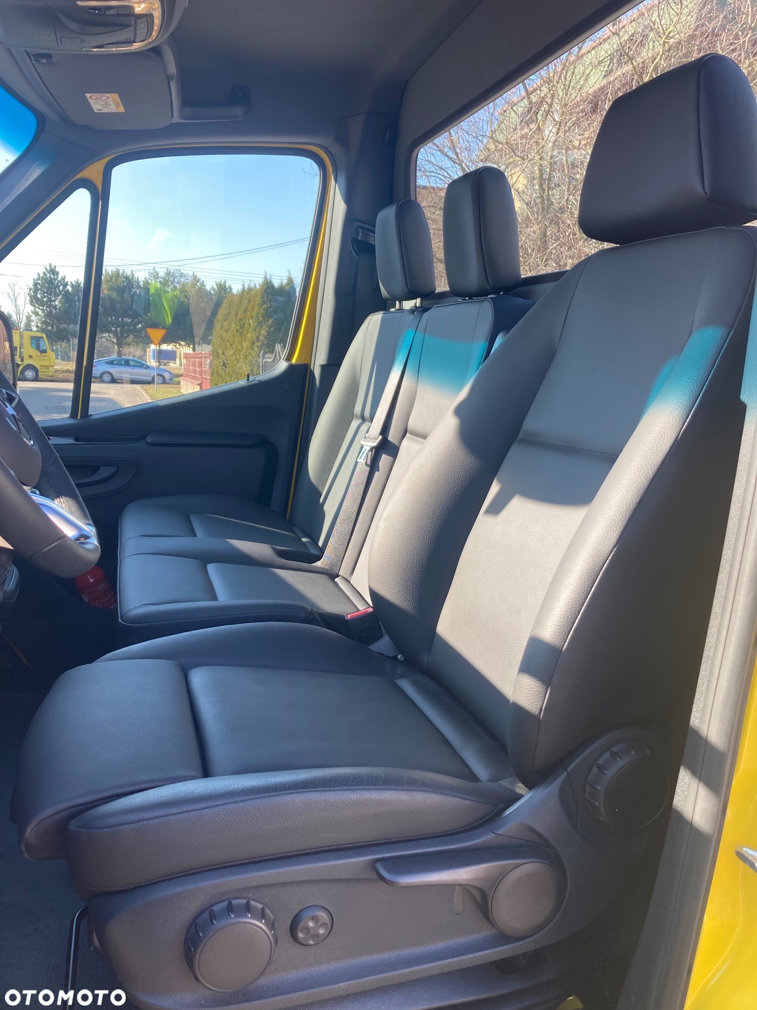 Mercedes-Benz Sprinter juzjade webasto 315 laweta pomoc drogowa model 2025 - 13