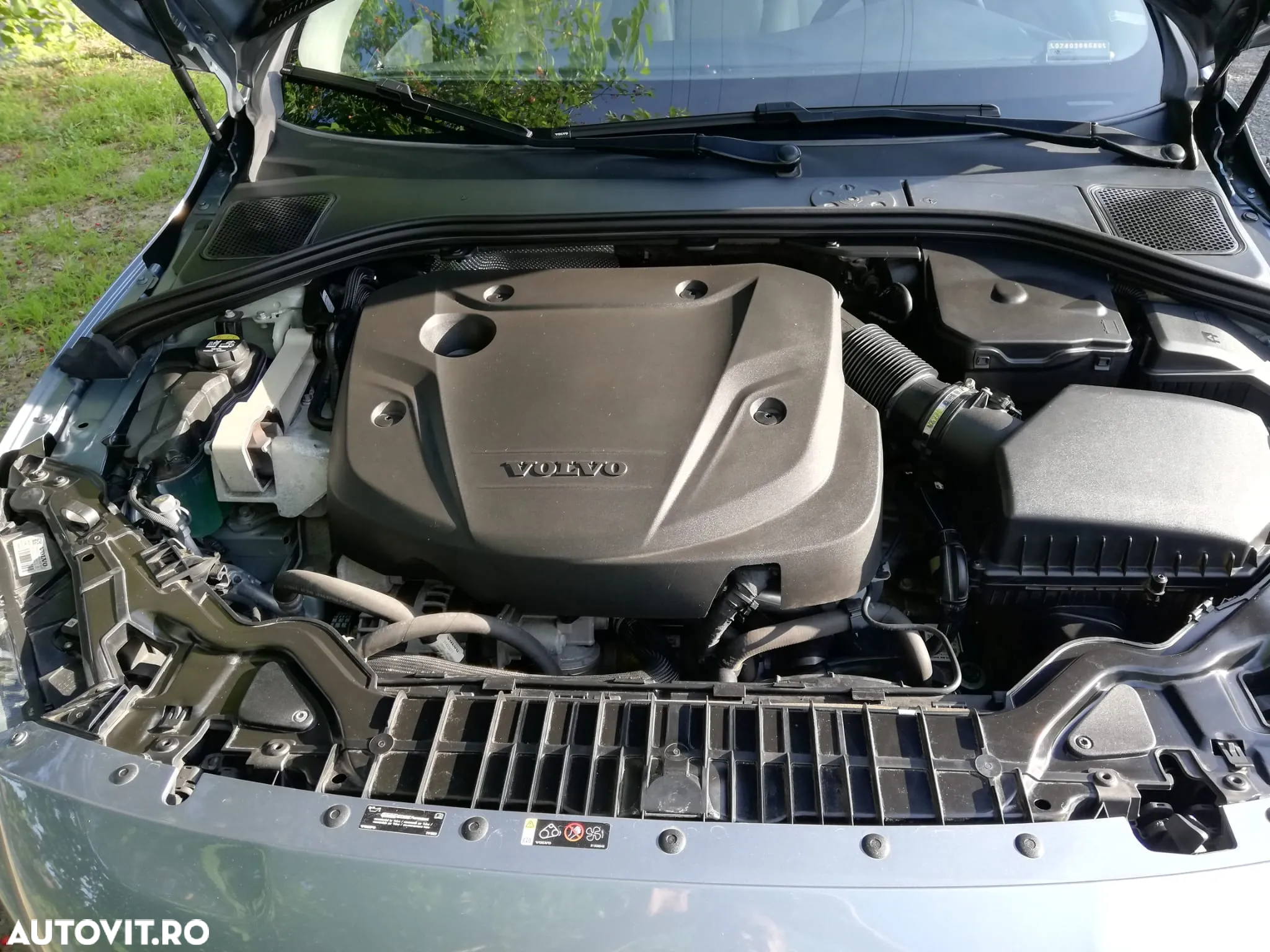 Volvo V60 Cross Country D3 Geartronic - 11