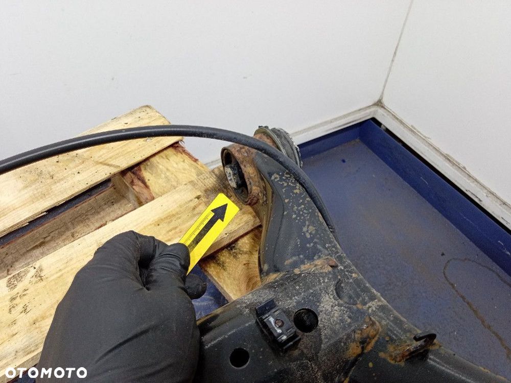 VW UP! SEAT MII SKODA CITIGO BELKA ZAWIESZENIA TYŁ OŚ TYLNA - 9