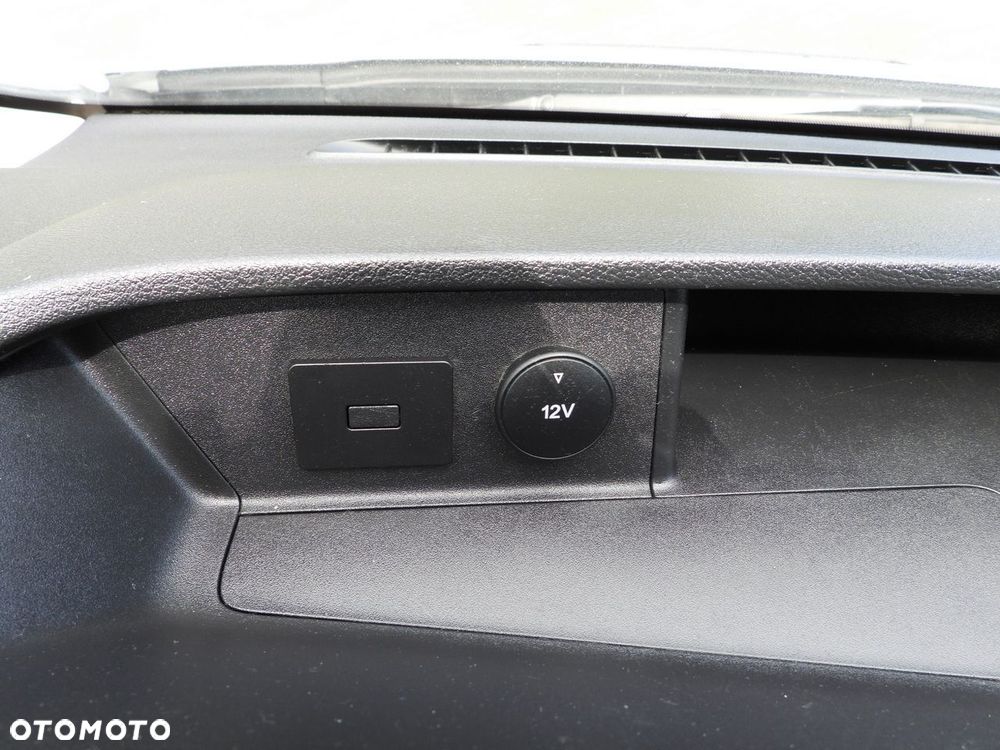 Ford TRANSIT CHŁODNIA KONTENER 0*C ZASILANIE 230V BLIŹNIACZE KOŁA KLIMATYZACJA  170KM - 37