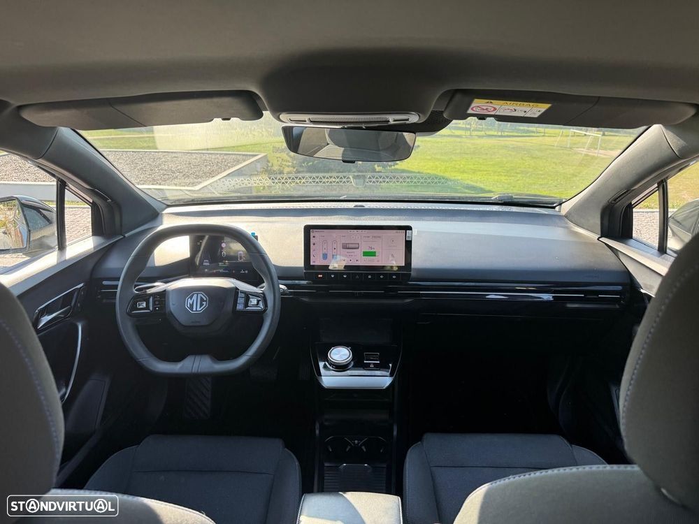 MG MG4 51 kWh Standard - 8
