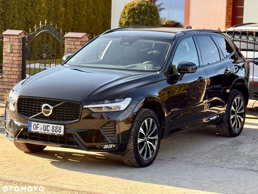 Volvo XC 60 B4 D AWD Geartronic Momentum Pro - 5