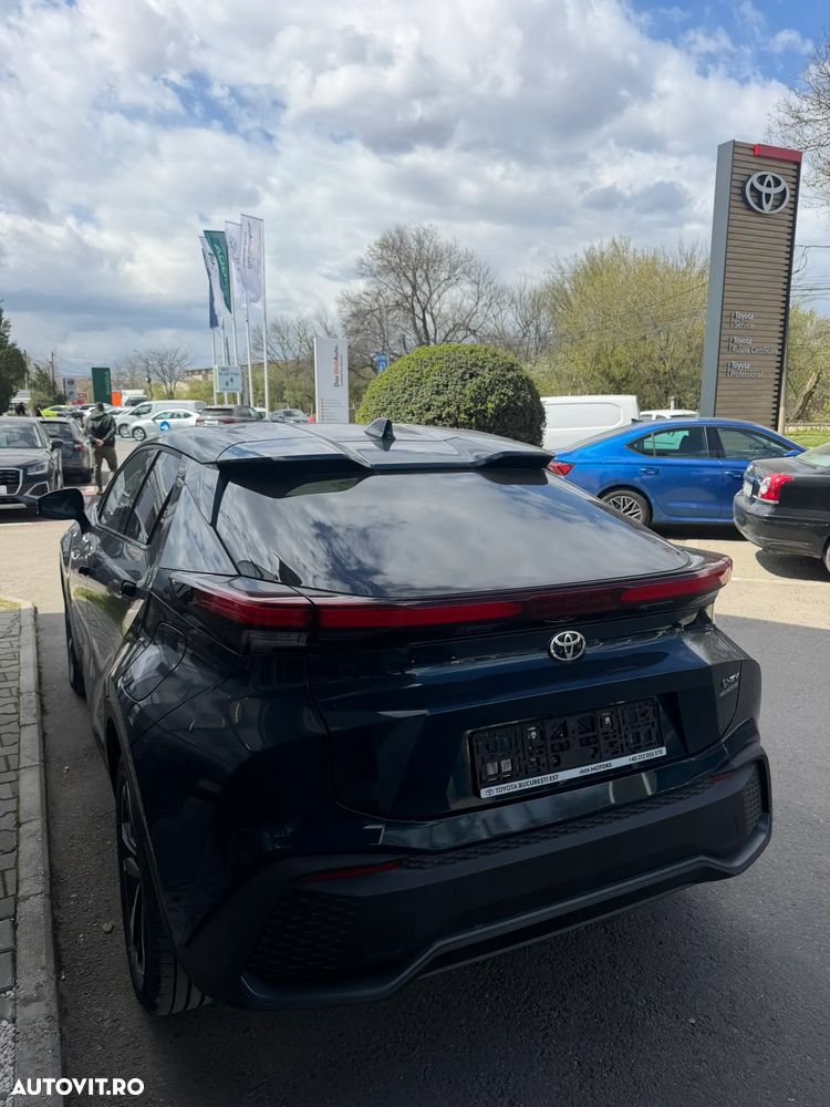 Toyota C-HR 1.8 HEV 140 CP 4x2 CVT Dynamic - 8