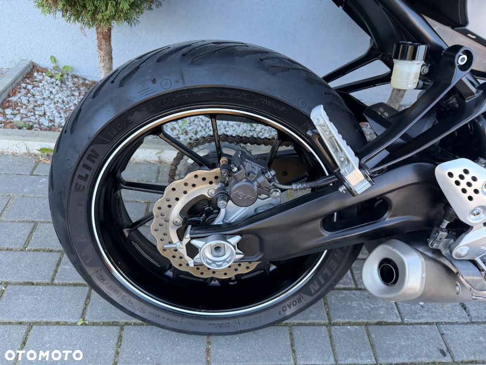 Yamaha MT - 20