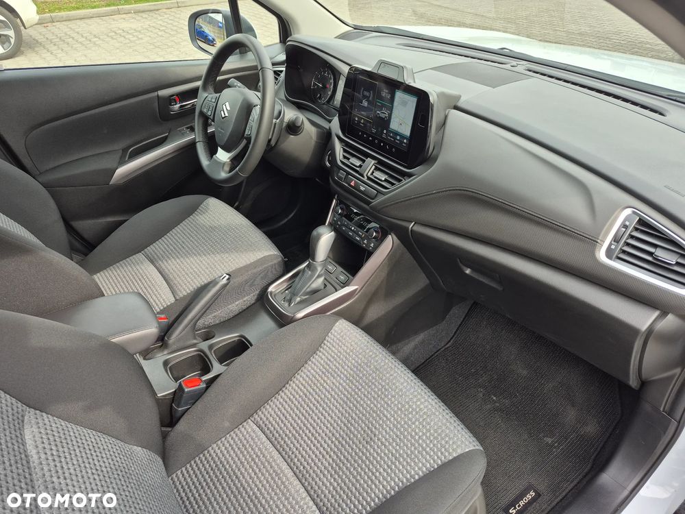 Suzuki S-Cross 1.4 BoosterJet mHEV Premium Plus SP - 31