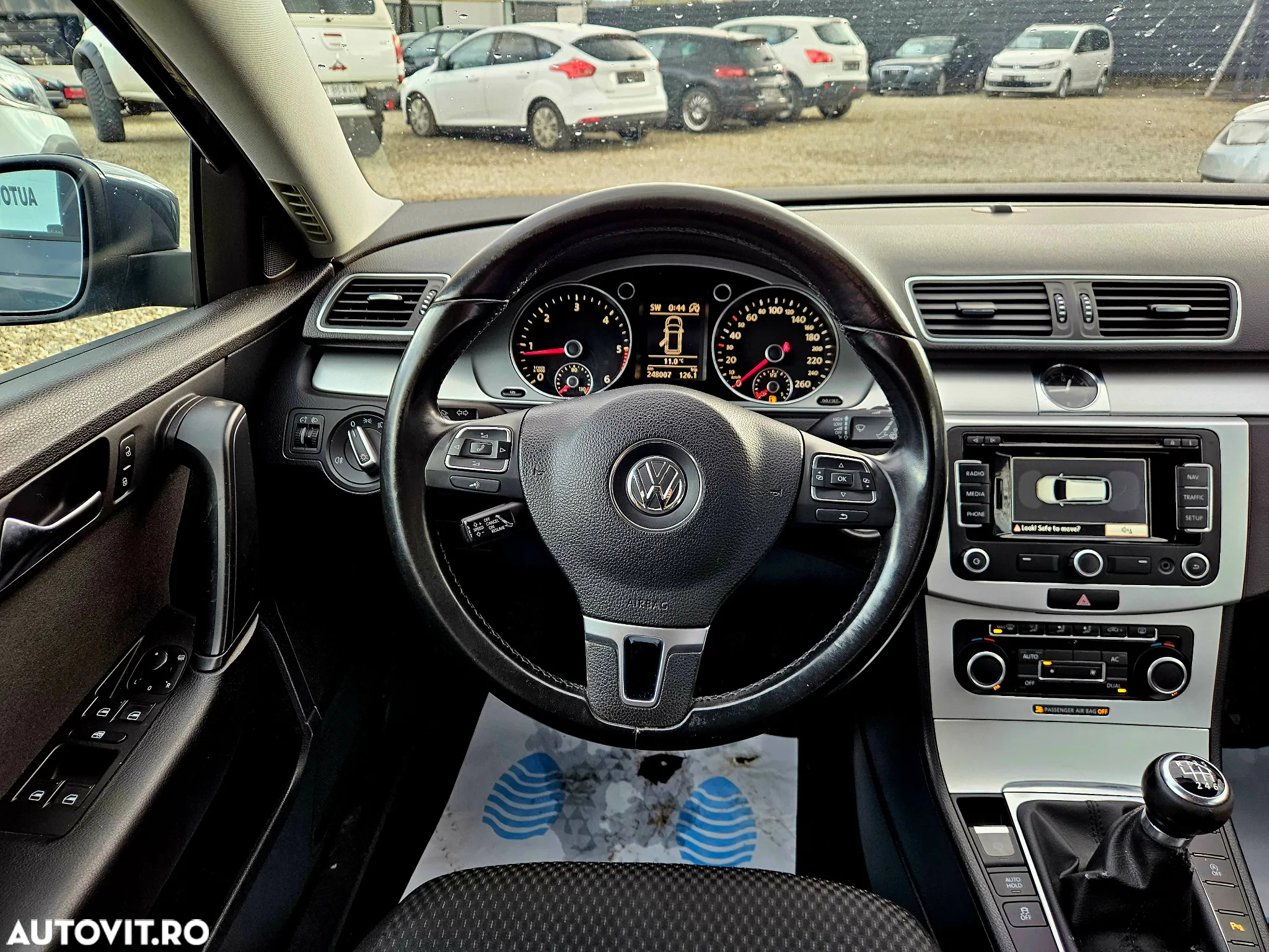 Volkswagen Passat Variant 1.6 TDI BlueMotion Technology Trendline - 11