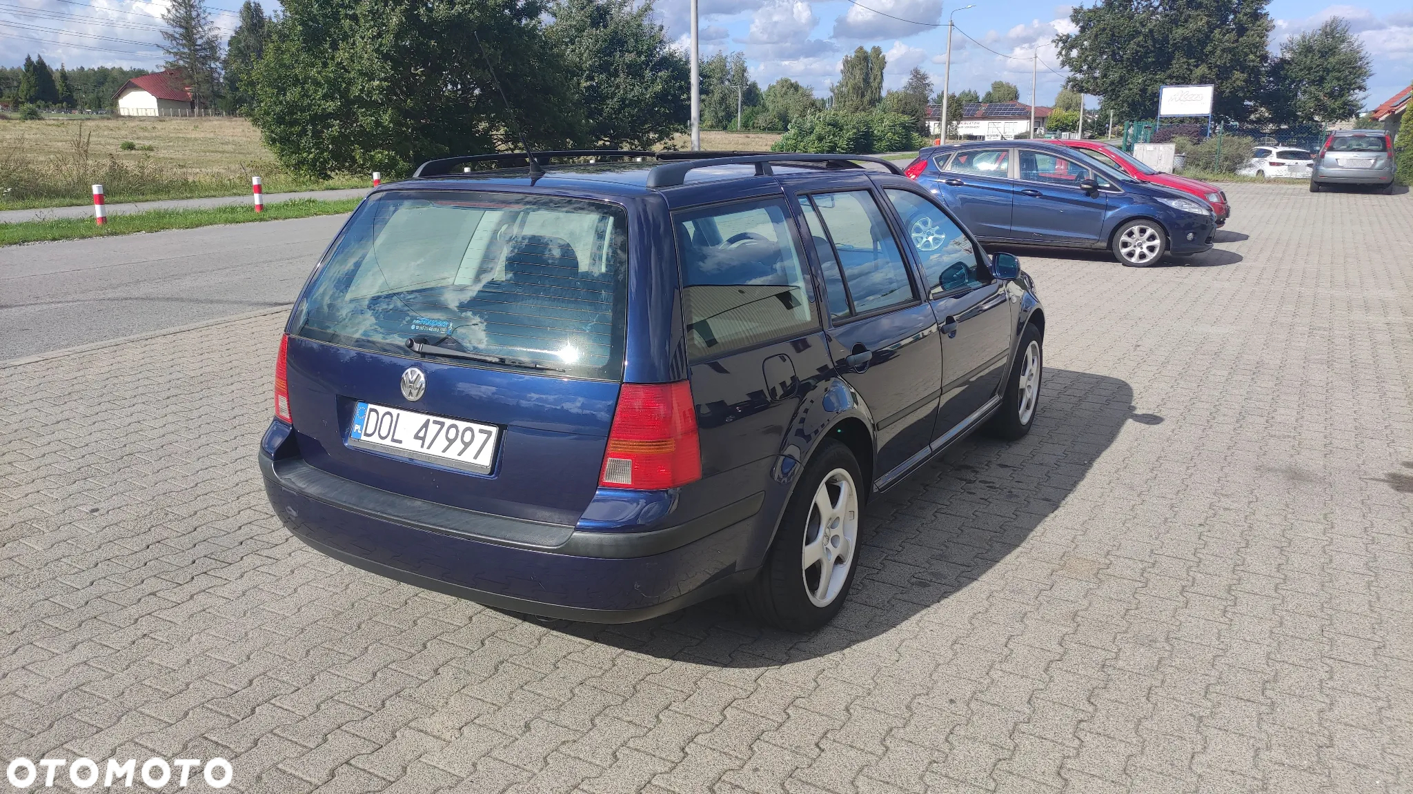 Volkswagen Golf - 14