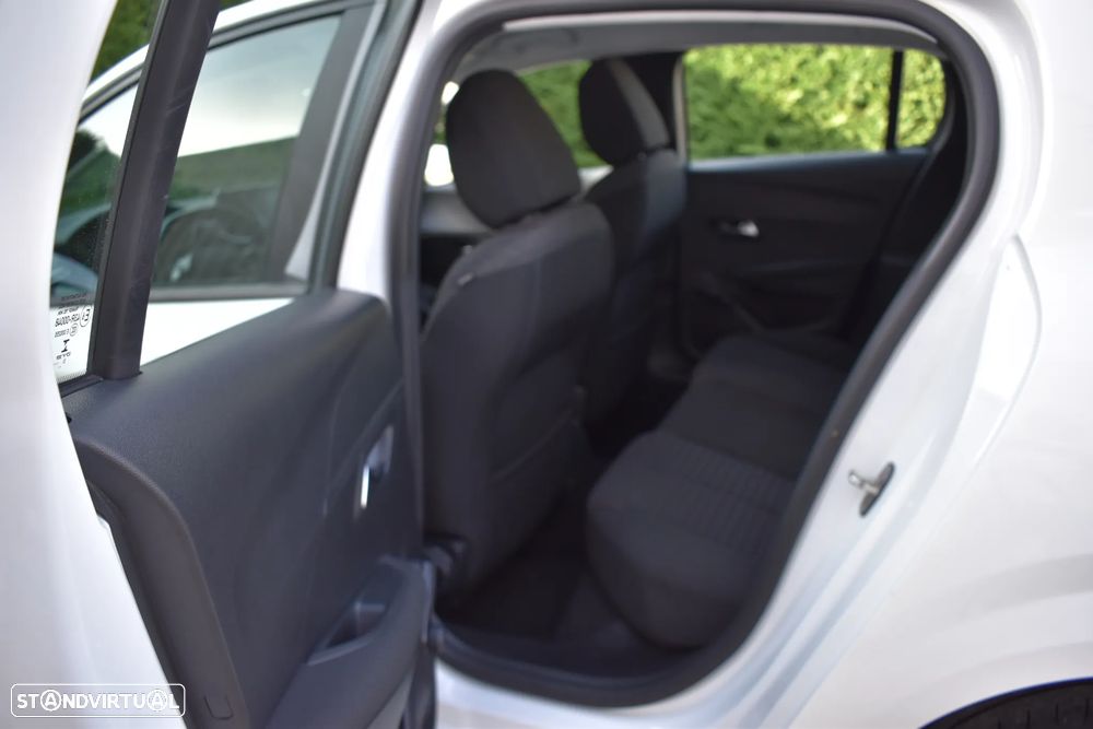 Peugeot 208 1.2 PureTech Active - 10
