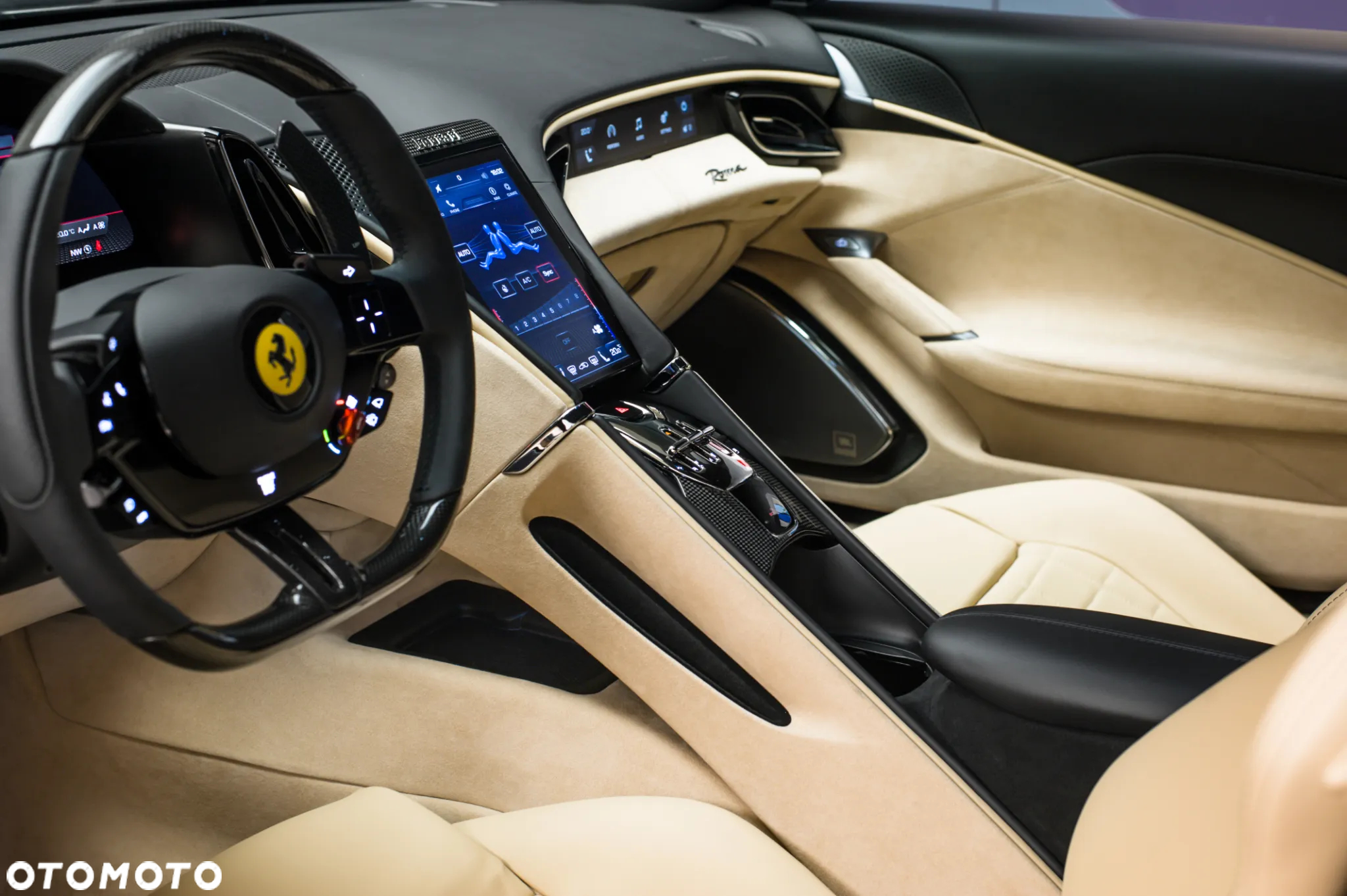 Ferrari Roma - 21