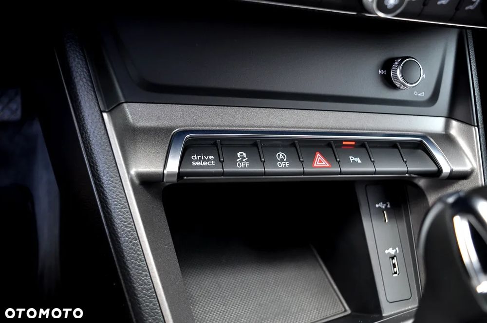 Audi Q3 Sportback 35 TDI S-Line S tronic - 29