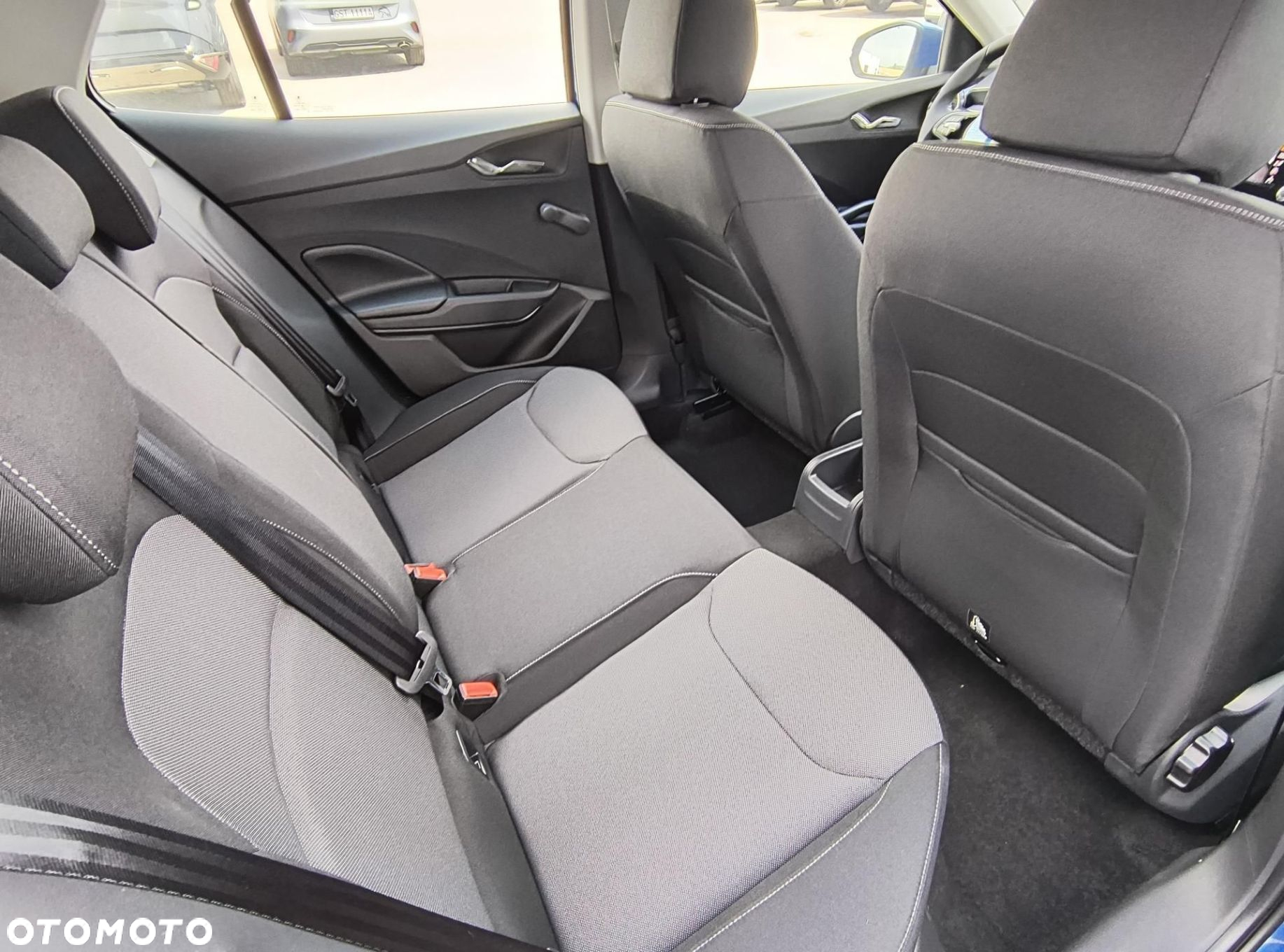 Skoda Fabia 1.0 TSI Selection - 8
