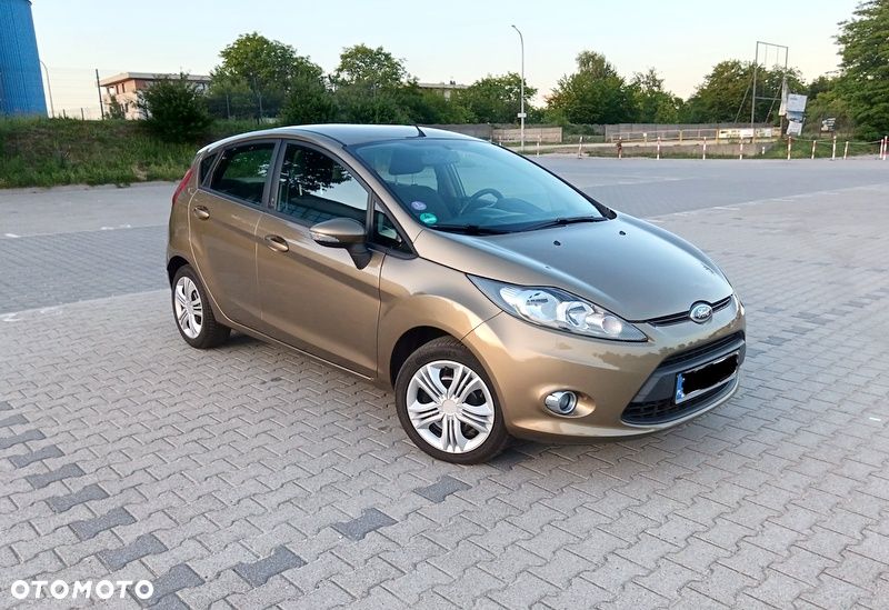 Ford Fiesta 1.25 Champions Edition - 1
