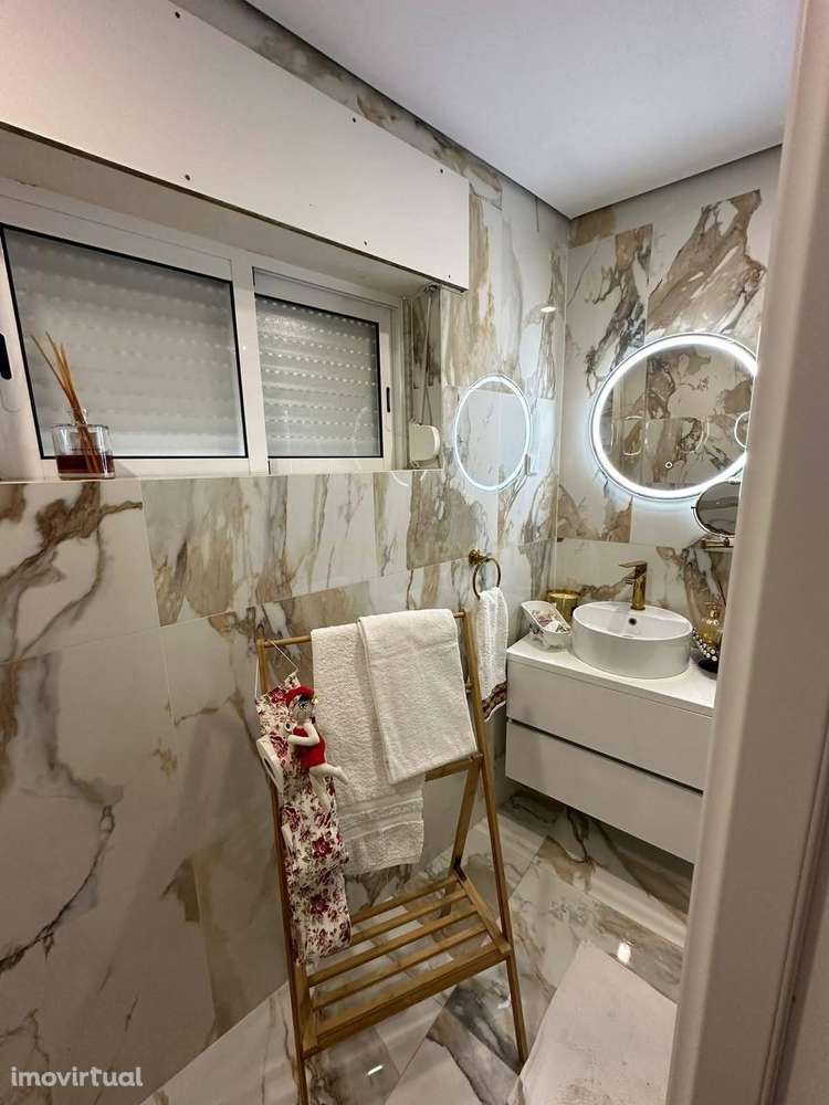 T2- Povoa Santo Adrião *RESERVADO* - Grande imagem: 3/3