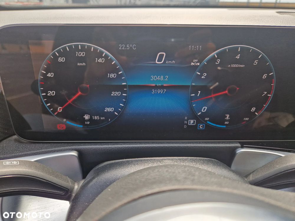 Mercedes-Benz GLB 250 4-Matic AMG Line 8G-DCT - 20