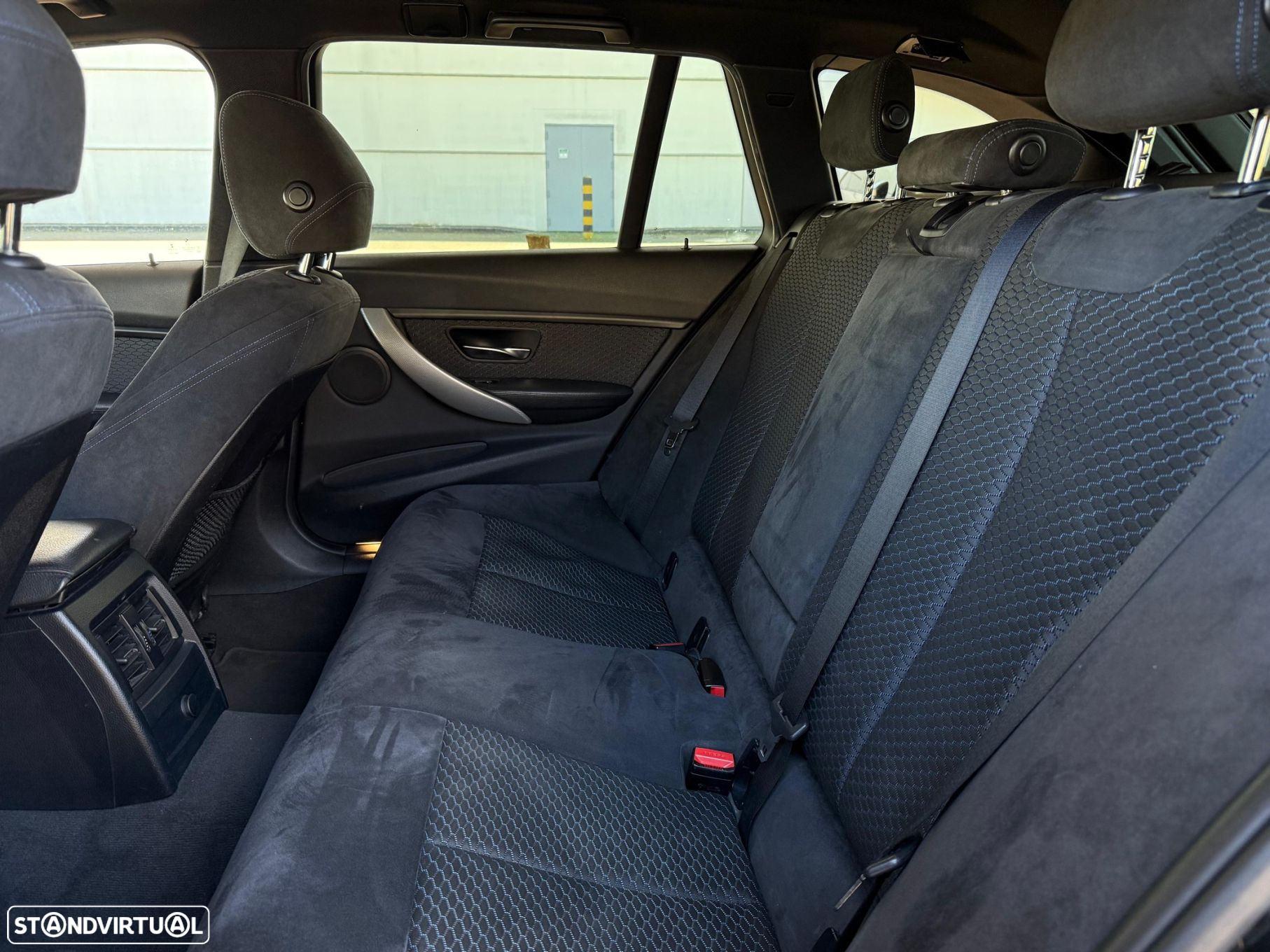 BMW 320 d Touring Auto Pack M - 21