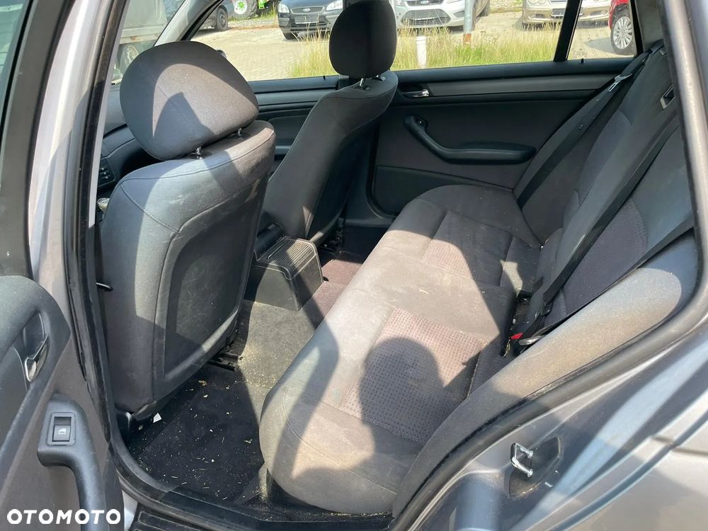BMW Seria 3 320d Touring Edition Lifestyle - 10